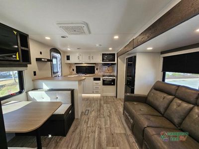2026 Venture RV Sienna - Photo 6