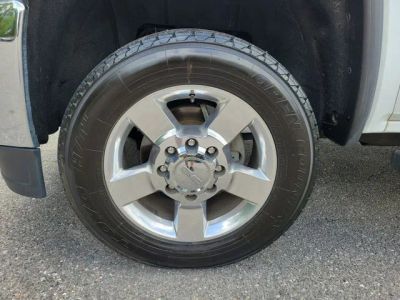 2018 GMC Sierra 2500HD — detail view