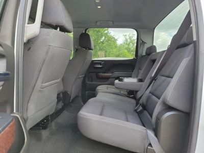 2018 GMC Sierra 2500HD — photo 12 view