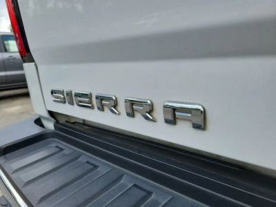 2018 GMC Sierra 2500HD — photo 9 view