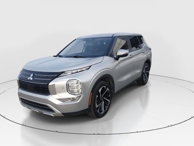 2024 Mitsubishi Outlander - Photo 3