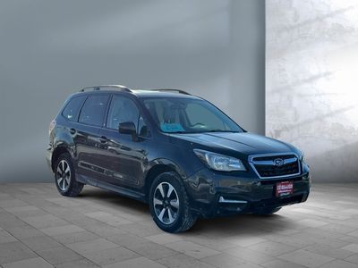 2017 Subaru Forester — photo 8 view
