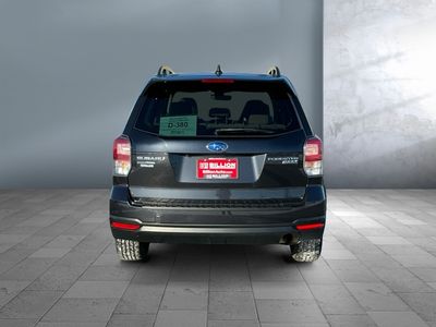 2017 Subaru Forester — detail view
