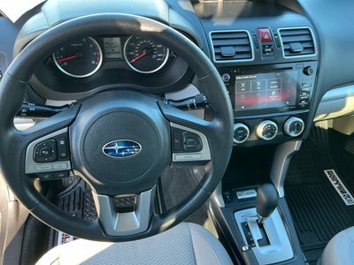 2017 Subaru Forester — photo 14 view