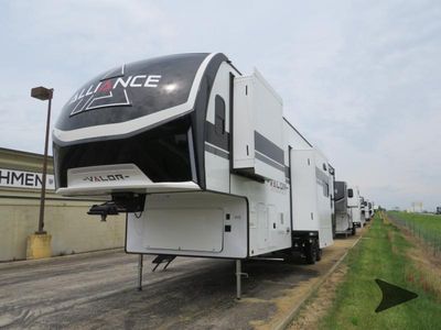2026 Alliance RV Valor All-Access - Photo 4