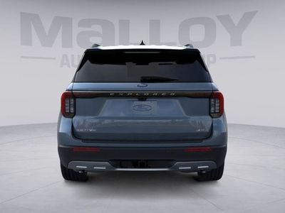 2026 Ford Explorer — photo 9 view