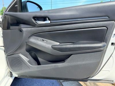 2024 Nissan Altima - Photo 11
