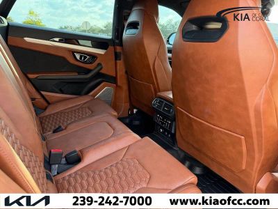2021 Lamborghini Urus — photo 13 view