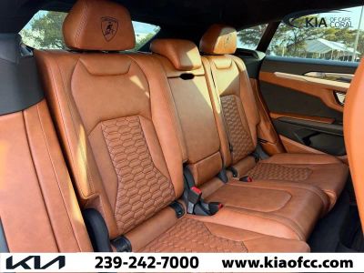2021 Lamborghini Urus — photo 16 view