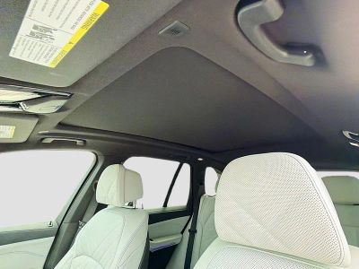 2025 BMW X5 — photo 25 view