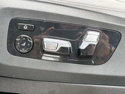 2025 BMW X5 — photo 23 view