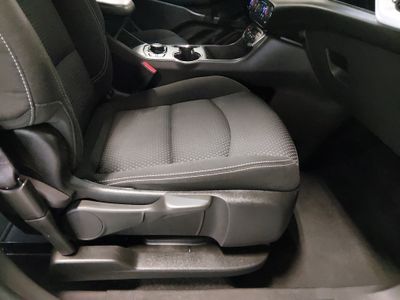 2022 GMC Terrain - Photo 12