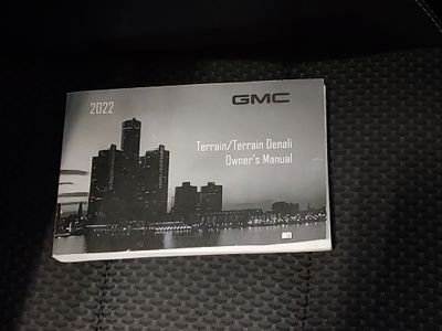 2022 GMC Terrain - Photo 13