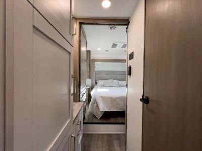 2027 Jayco GREYHAWK — photo 16 view