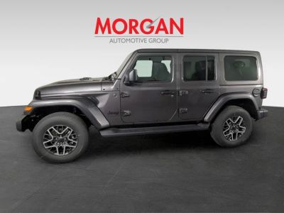 2026 Jeep Wrangler — photo 8 view