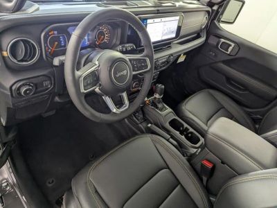 2026 Jeep Wrangler — photo 11 view