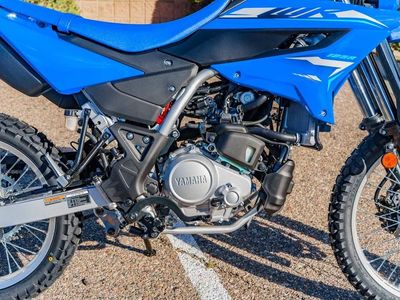 2026 Yamaha WR125R - Photo 10