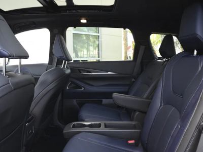 2026 INFINITI QX60 — photo 28 view