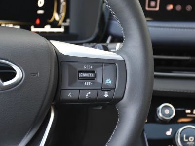 2026 INFINITI QX60 — photo 9 view