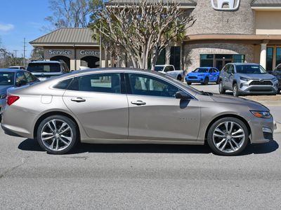 2023 Chevrolet Malibu - Photo 4