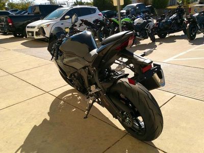 2026 Kawasaki Ninja ZX-6R - Photo 13