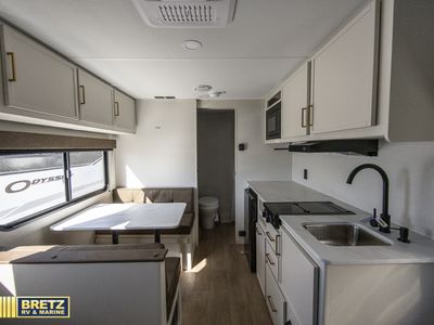 2026 Grand Design Transcend One - Photo 13