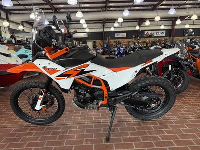 2026 KTM 390 Adventure R - Photo 8