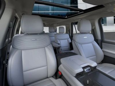 2026 Ford Expedition - Photo 10