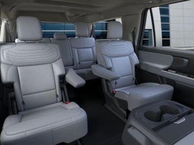 2026 Ford Expedition - Photo 11