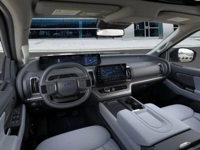 2026 Ford Expedition - Photo 9