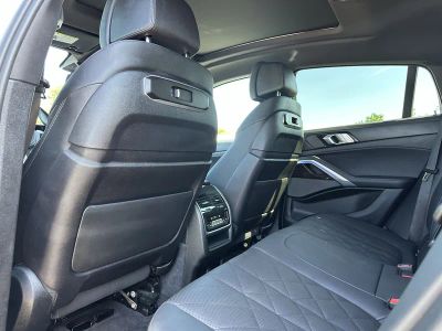 2024 BMW X6 — photo 19 view
