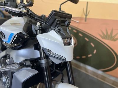 2025 Yamaha MT-09 - Photo 13