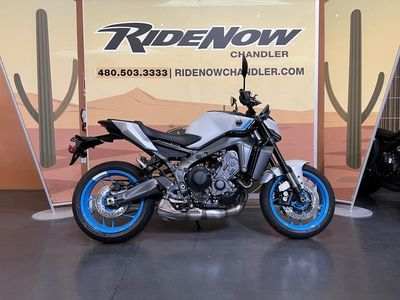 2025 Yamaha MT-09 - Photo 5