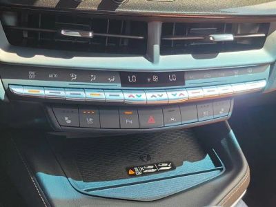 2025 Cadillac CT4 — photo 32 view