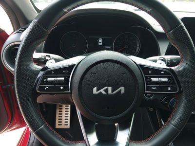 2024 Kia Forte - Photo 12