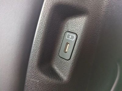 2026 Hyundai SANTA FE HYBRID — photo 18 view