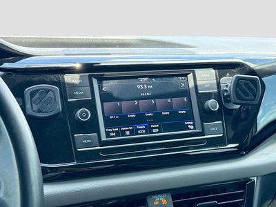 2023 Volkswagen Taos - Photo 28