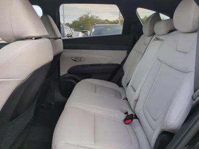 2026 Hyundai TUCSON HYBRID — photo 16 view
