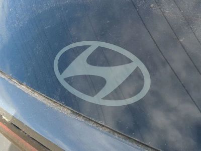 2026 Hyundai TUCSON HYBRID — photo 13 view