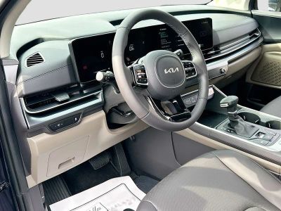 2026 Kia Carnival — photo 7 view
