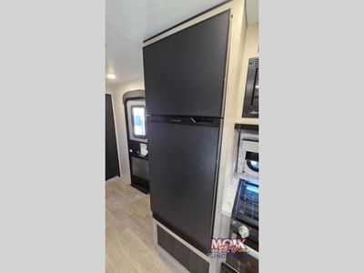 2023 KZ Connect - Photo 13