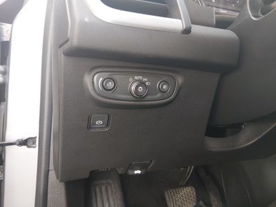 2024 GMC Terrain — photo 13 view