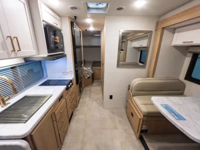2026 Thor Motor Coach CHATEAU - Photo 6
