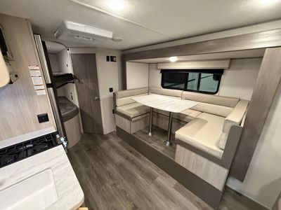2024 Coachmen RV Catalina Expedition - Photo 15