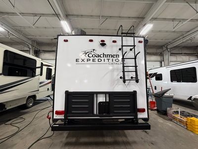 2024 Coachmen RV Catalina Expedition - Photo 5