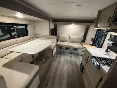 2024 Coachmen RV Catalina Expedition - Photo 13
