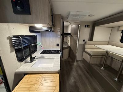2024 Coachmen RV Catalina Expedition - Photo 10