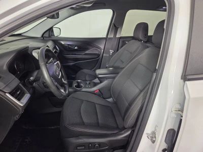 2022 GMC Terrain — photo 9 view