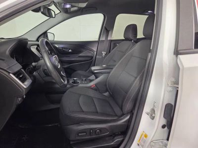 2022 GMC Terrain — photo 10 view