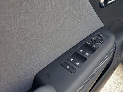 2025 Kia K4 - Photo 6